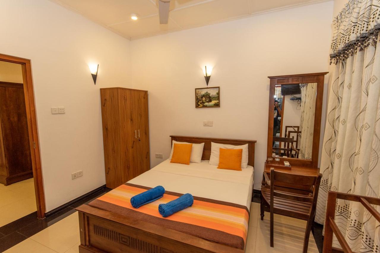 Avon Villa Хиккадува Экстерьер фото